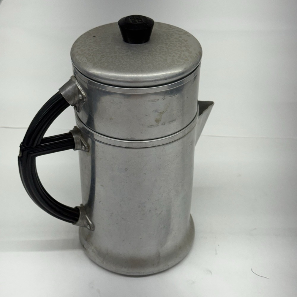 Vtg Art Deco Wear-Ever Drip Coffee Pot No. 966 2-6 Cups Aluminum Bakelite Handle - Picture 3 of 6